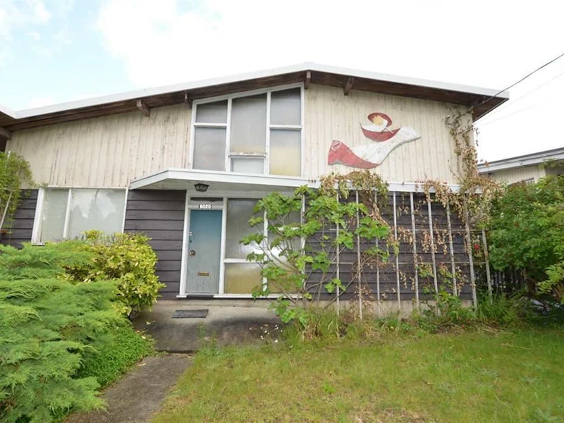 6020 Malvern Avenue, Burnaby BC V5E 3E8