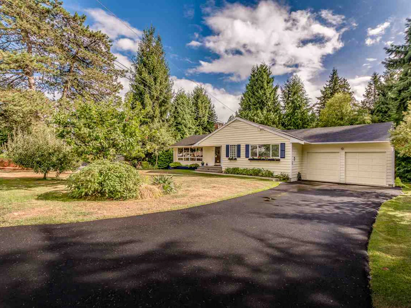 380 Macbeth Crescent, West Vancouver BC V7T 1V7