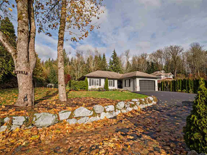 31981 Bench Avenue, Mission BC V4S 1E6