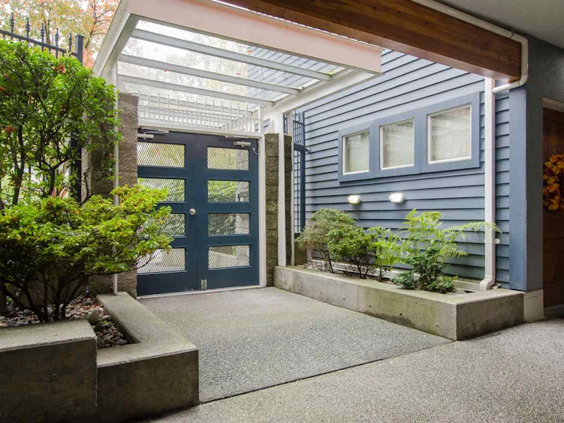 211 - 1880 E Kent Avenue South Drive, Vancouver BC V5P 2S7