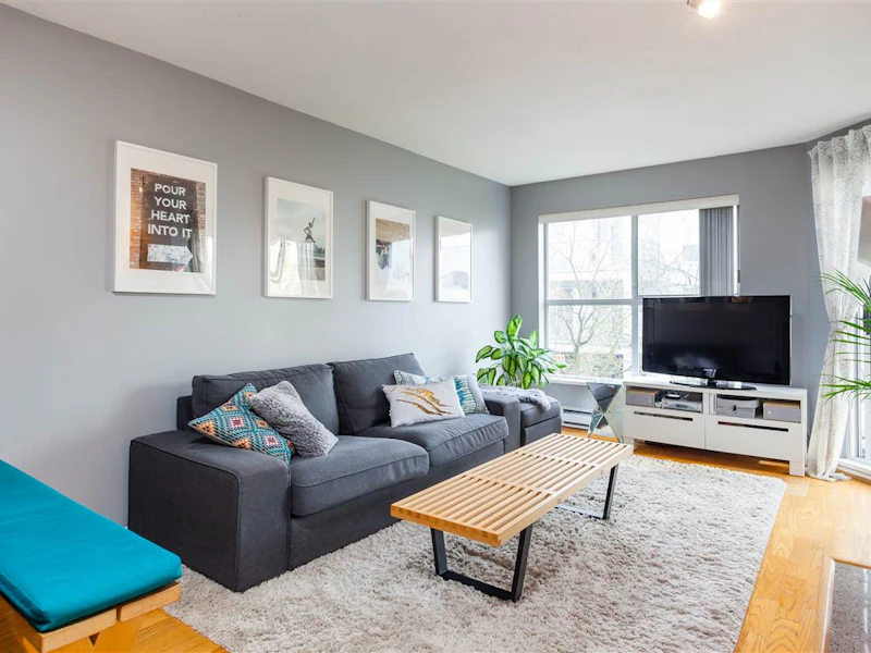 302 - 511 W 7th Avenue, Vancouver BC V5Z 4R2
