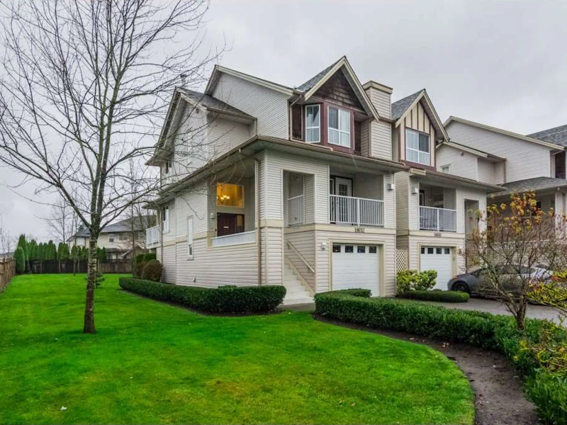 18652 65th Avenue, Surrey BC V3S 8Z9