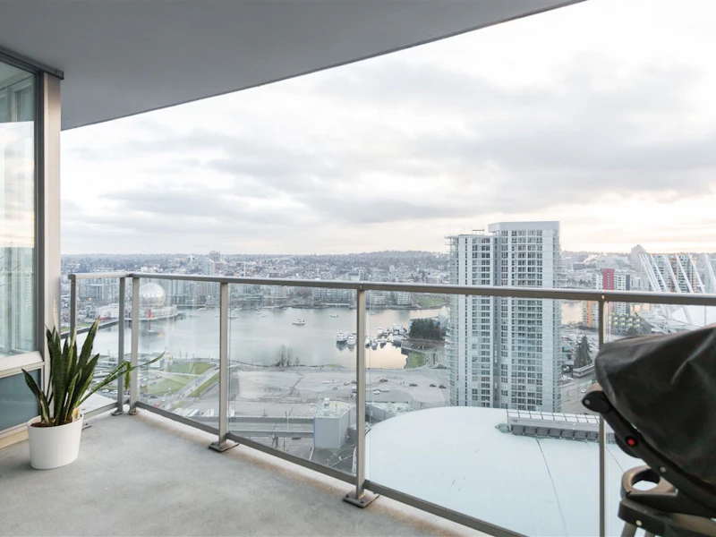 3502 - 689 Abbott Street, Vancouver BC
