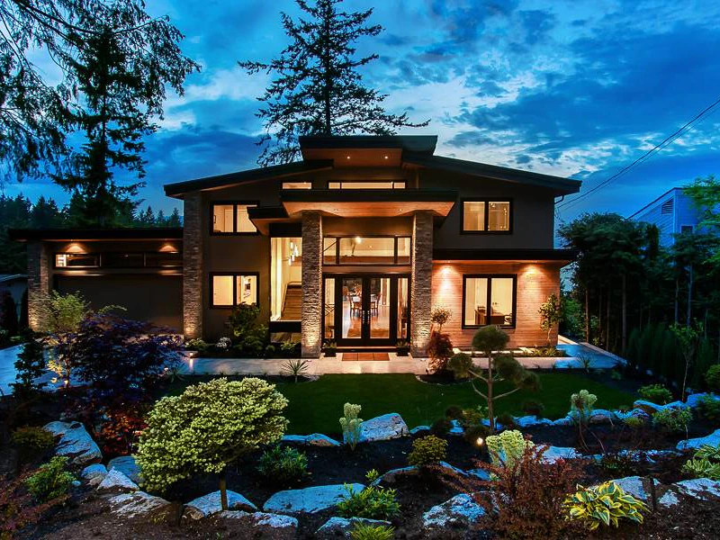 6635 Madrona Place, West Vancouver BC V7W 2K1