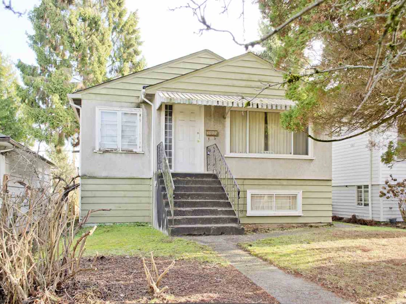 3960 Nootka Street, Vancouver BC V5R 2C9