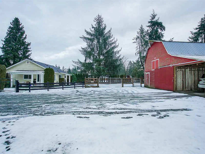 24526 52nd Avenue, Langley BC V2Z 1E1