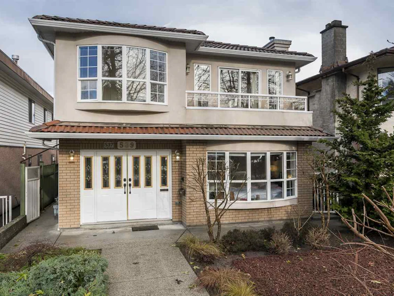539 E 29th Avenue, Vancouver BC V5V 2S1
