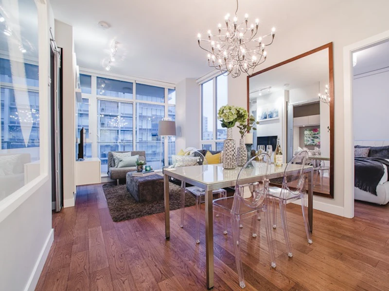 809 - 108 E 1st Avenue, Vancouver BC V5T 0E4