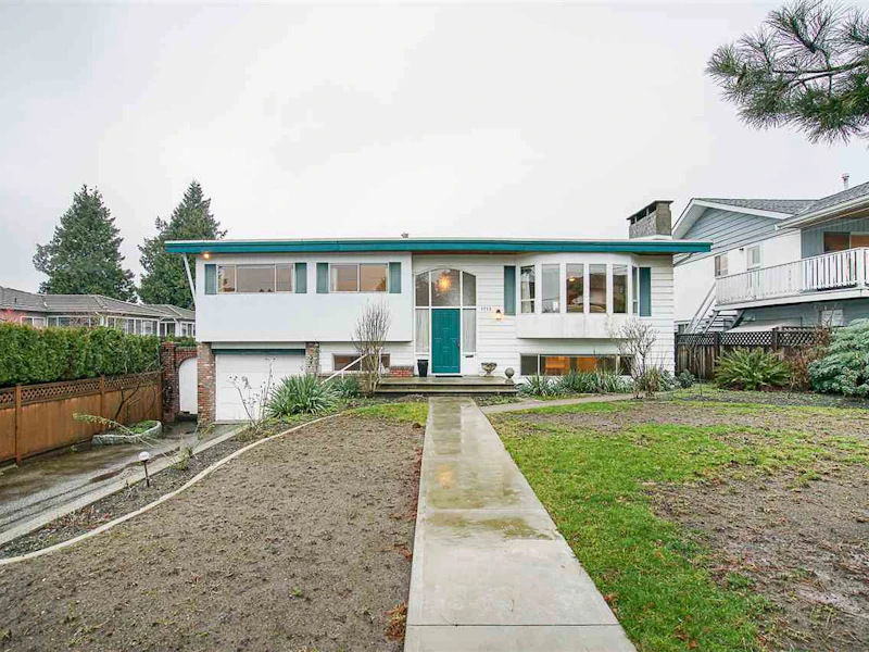 1735 Fell Avenue, Burnaby BC V5B 3Z4