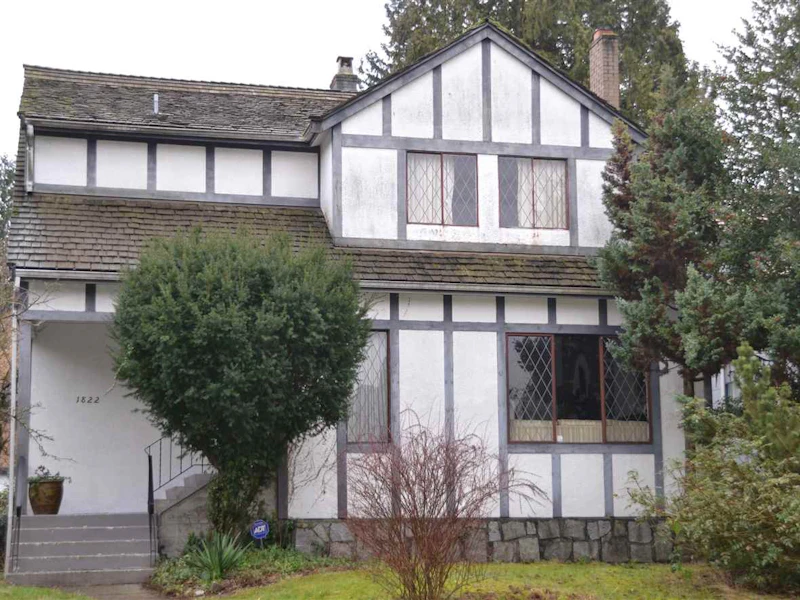 1822 W 36th Avenue, Vancouver BC V6M 1K5