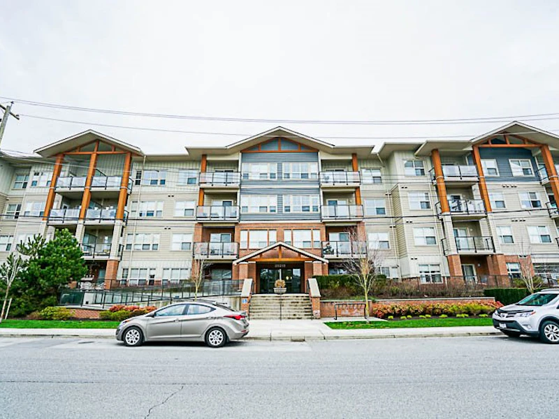 415 - 20219 54a Avenue, Langley BC V3A 0C7