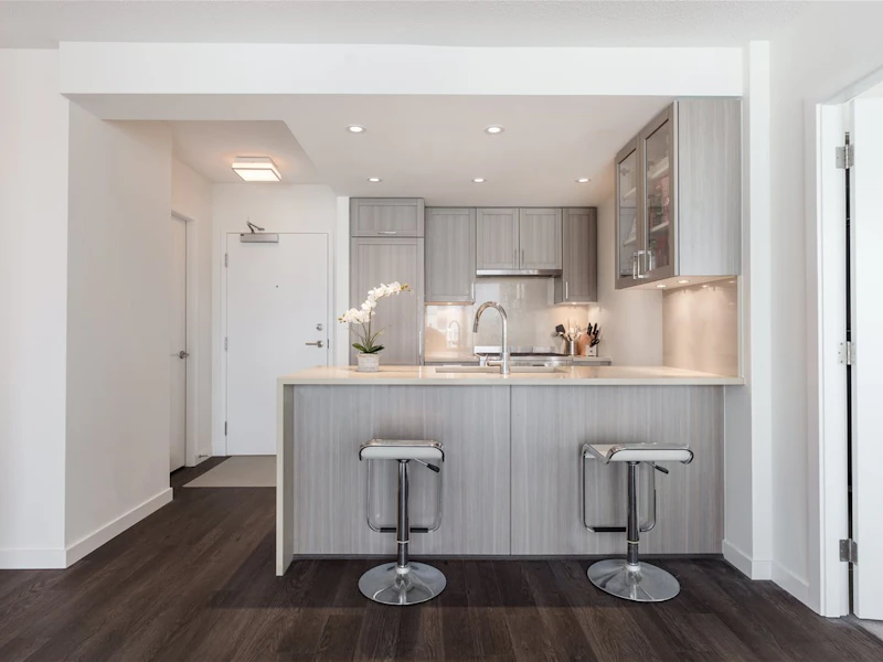 717 - 5598 Ormidale Street, Vancouver BC V5R 4P9