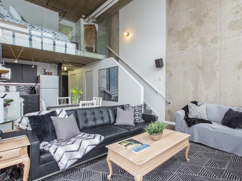 606 - 289 Alexander Street, Vancouver BC V6A 4H6