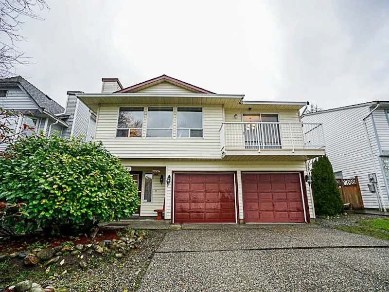 22472 Streng Avenue, Maple Ridge BC V2X 0B2