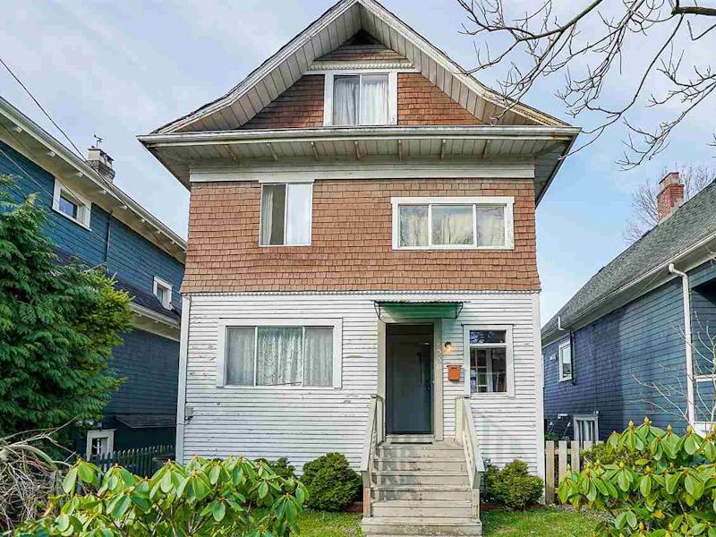 1339 Salsbury Drive, Vancouver BC V5L 4B4