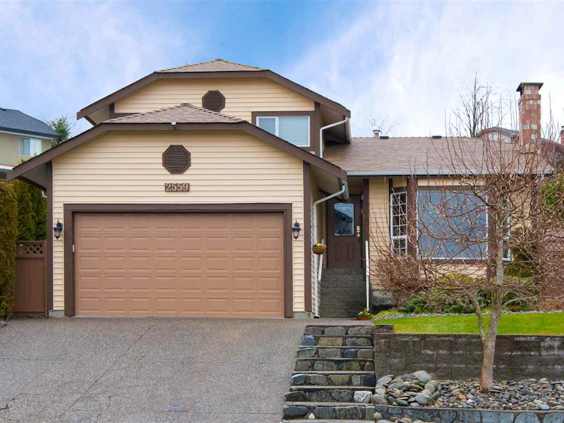 2559 Jasmine Court, Coquitlam BC V3E 2G5