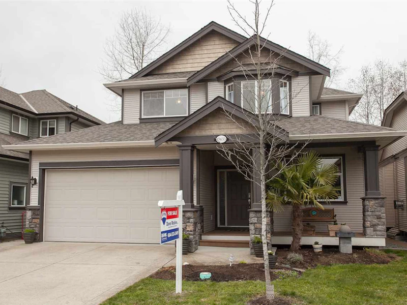 19633 73b Avenue, Langley BC V2Y 3C4