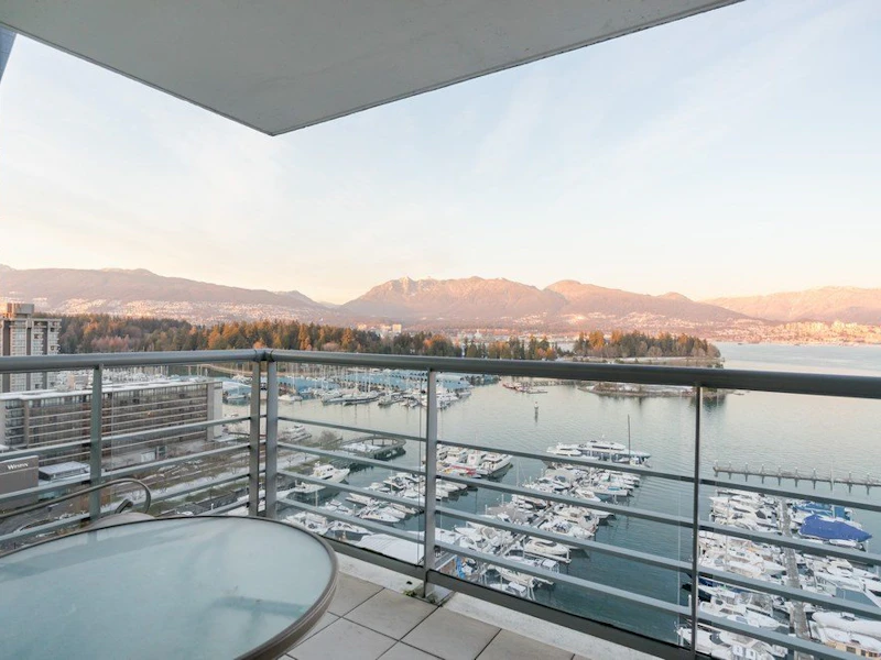 1801 - 590 Nicola Street, Vancouver BC V6G 3J8