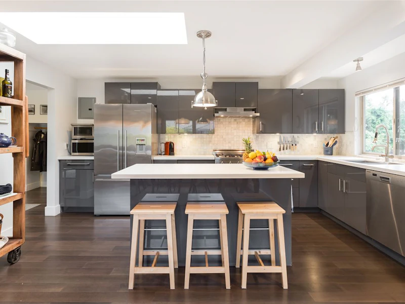 4031 Highland Boulevard, North Vancouver BC V7R 2Y8