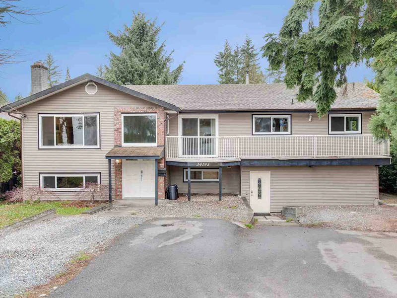 34195 George Ferguson Way, Abbotsford BC V2S 2N6