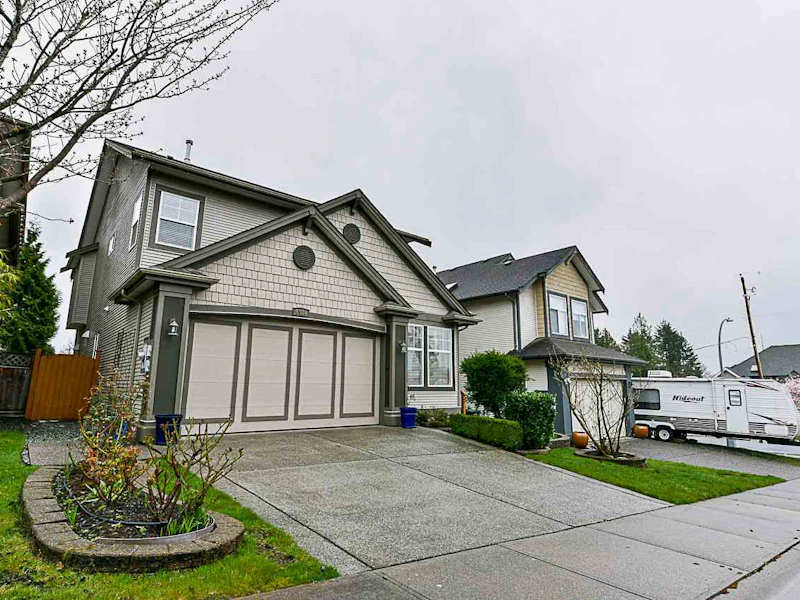 6920 198th Street, Langley BC V2Y 3B1