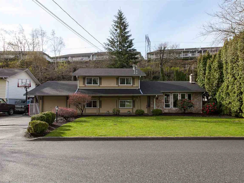 34980 High Drive, Abbotsford BC V2S 4P6