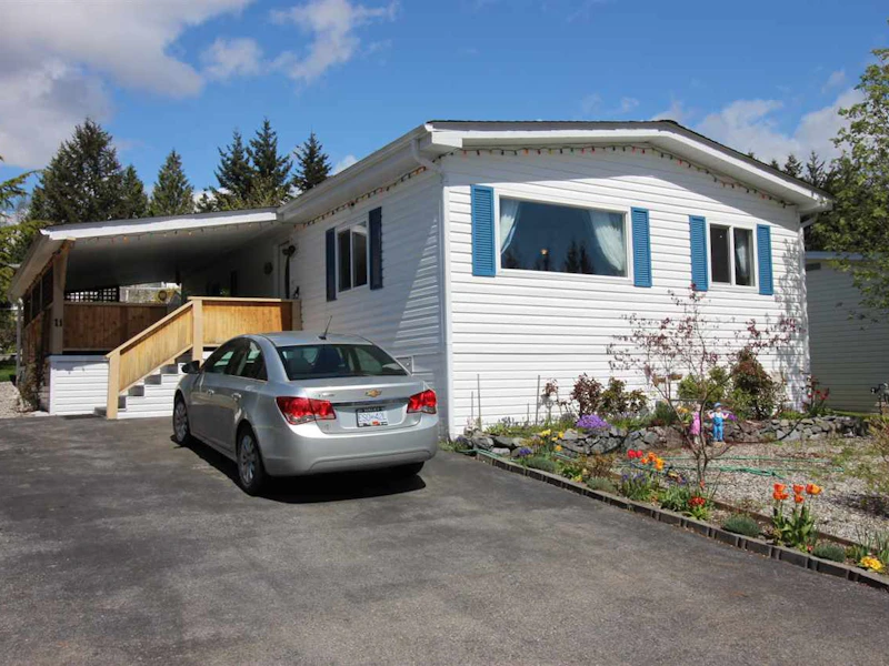 11 - 4116 Browning Road, Roberts Creek BC