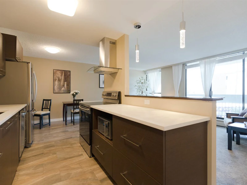 204 - 6759 Willingdon Avenue, Burnaby BC V5H 3Y9