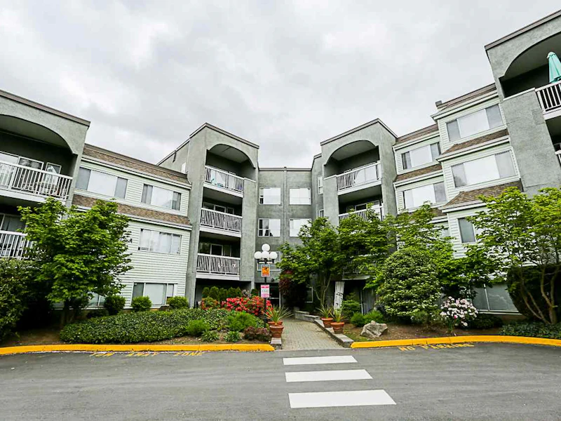 109 - 5700 200th Street, Langley BC V3A 7S6