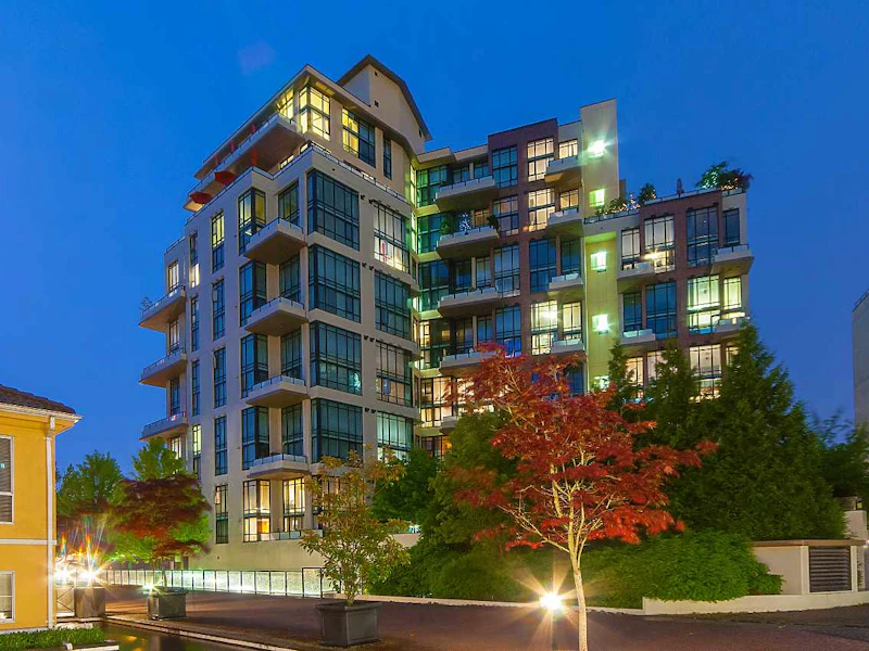 308 - 7 Rialto Court, New Westminster BC V3M 7A8