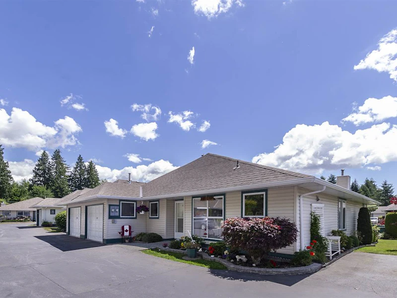 121 - 10172 141st Street, Surrey BC V3T 4P6