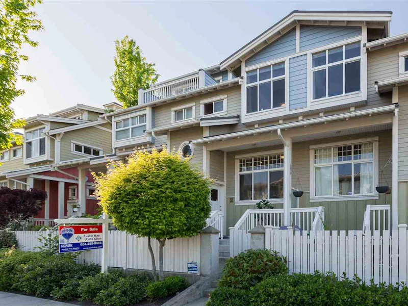 6 - 12300 English Avenue, Richmond BC V7E 6T1