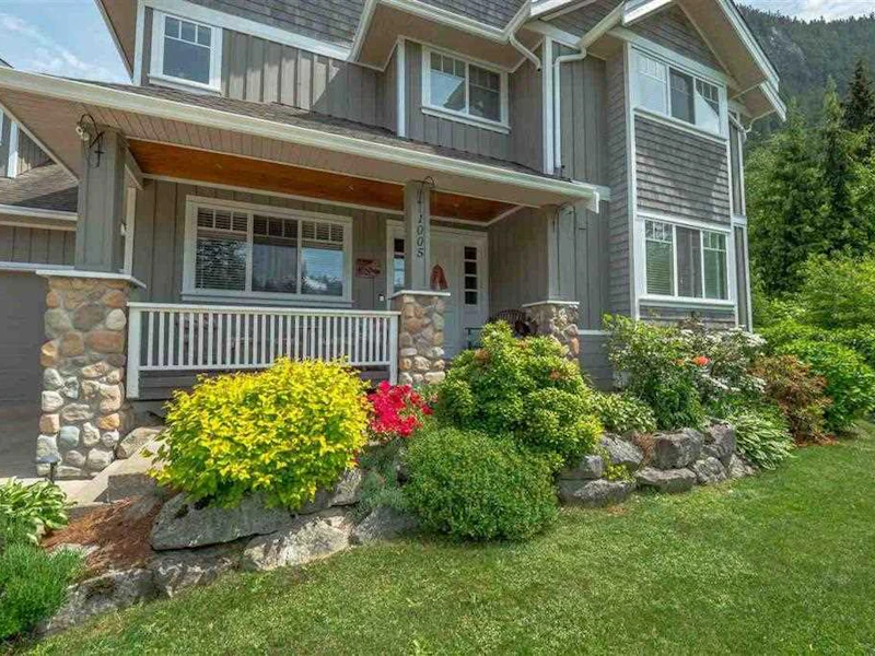 1005 Ash Place, Squamish BC V0N 0C2