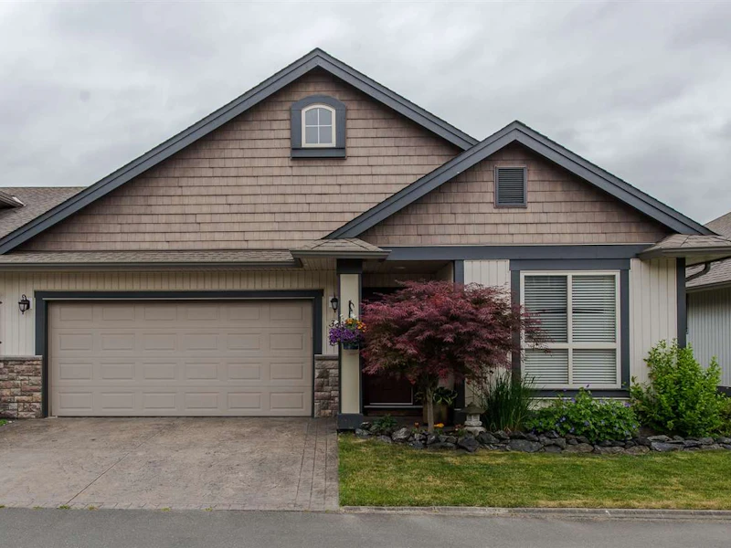 38 - 44465 Mclaren Drive, Chilliwack BC V2R 0C1