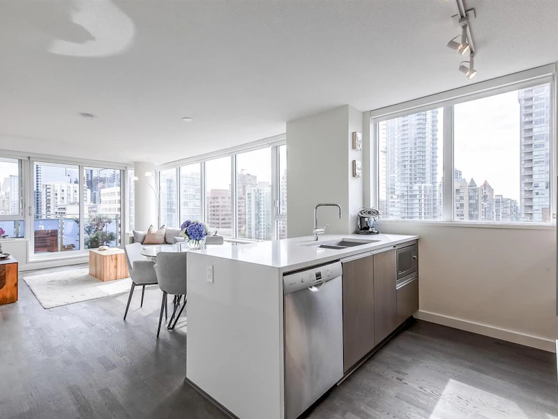 1403 - 1009 Harwood Street, Vancouver BC V6E 0C2