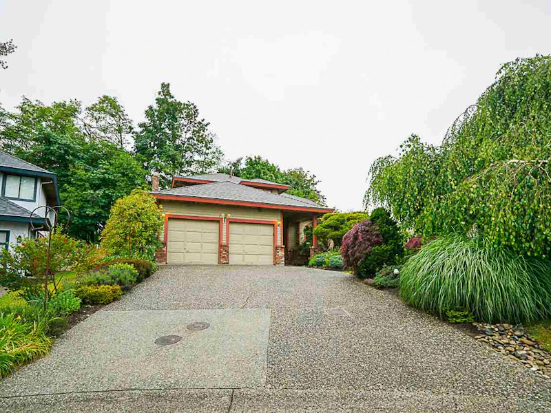 7889 162b Street, Surrey BC V4N 0M8
