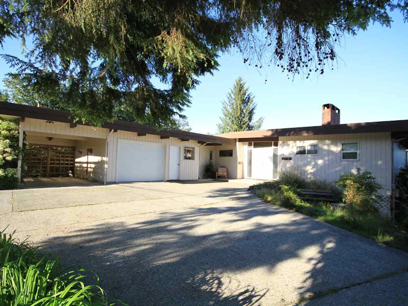 1556 Thompson Road, Gibsons BC