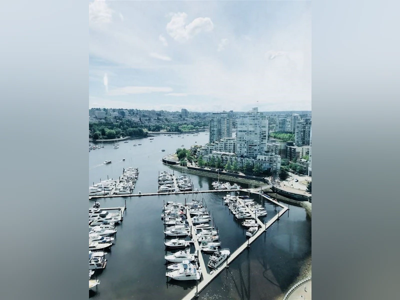 2808 - 1033 Marinaside Crescent, Vancouver BC V6Z 3A3