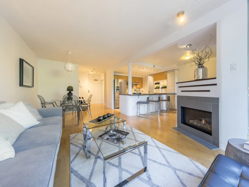 TH103 - 1288 Marinaside Crescent, Vancouver BC V6Z 2W5