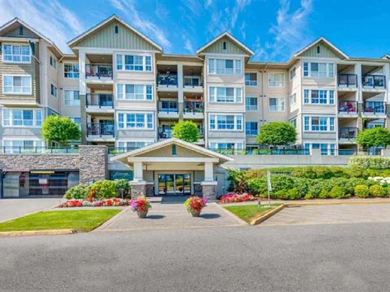 326 - 19673 Meadow Gardens Way, Pitt Meadows BC V3Y 0A1