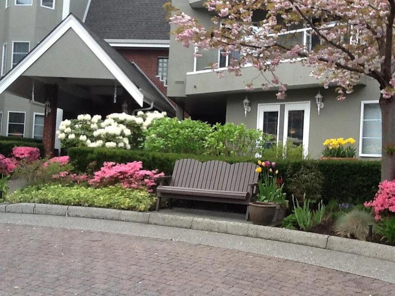 205 - 2020 Cedar Village Crescent, North Vancouver BC V7J 3P5