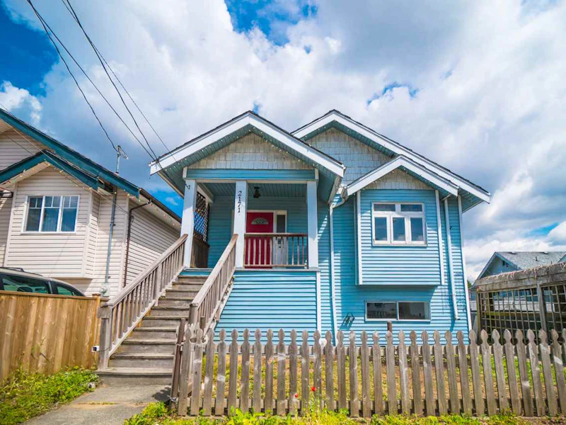 2171 E 36th Avenue, Vancouver BC V5P 1C9