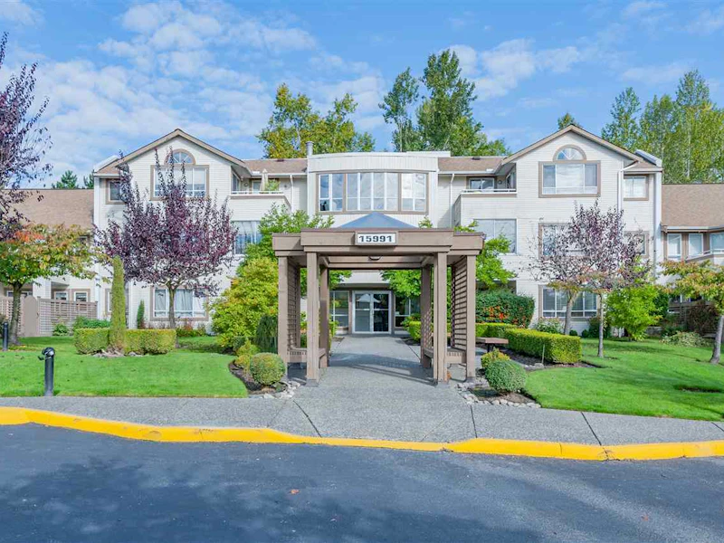 216 - 15991 Thrift Avenue, Surrey BC V4B 2M9