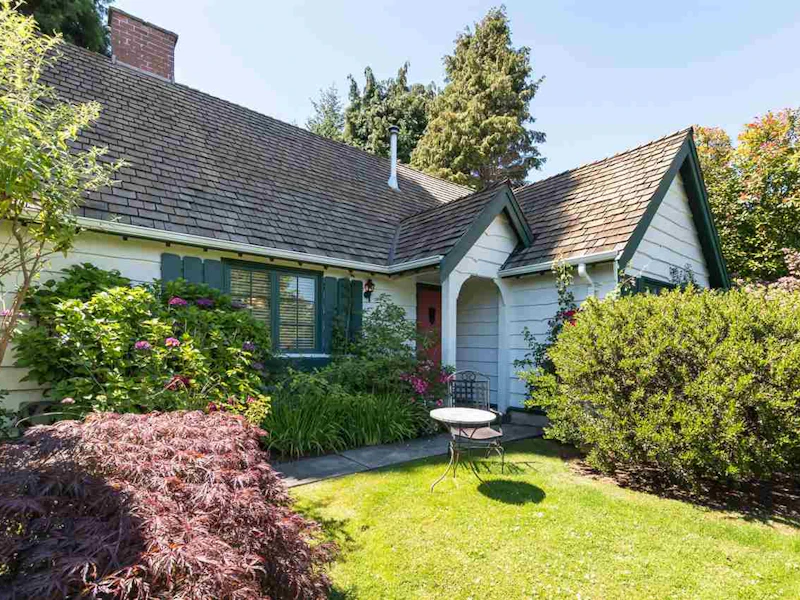 1151 Bayview Drive, Delta BC V4M 2R8