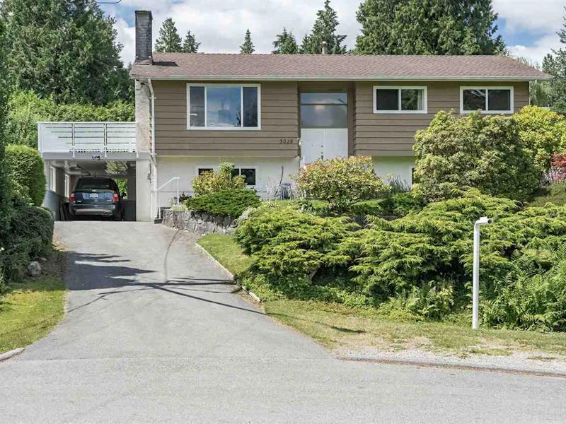 3028 Lazy A Street, Coquitlam BC V3C 3N7