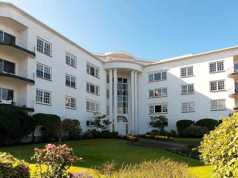 315 - 2890 Point Grey Road, Vancouver BC V6K 1A9