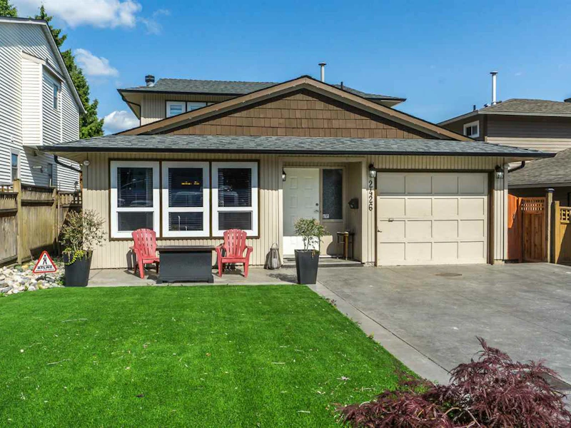 2426 Wayburne Crescent, Langley BC V2Y 1B7