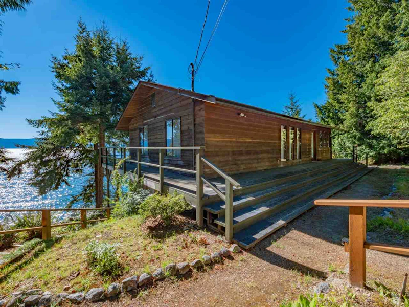 3955 Francis Peninsula Road, Pender Harbour Egmont BC