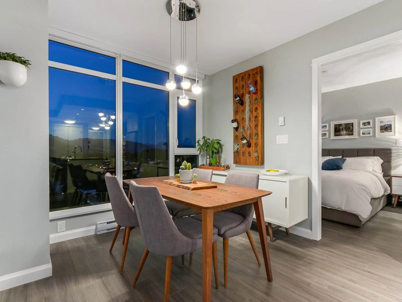 2305 - 520 Como Lake Avenue, Coquitlam BC