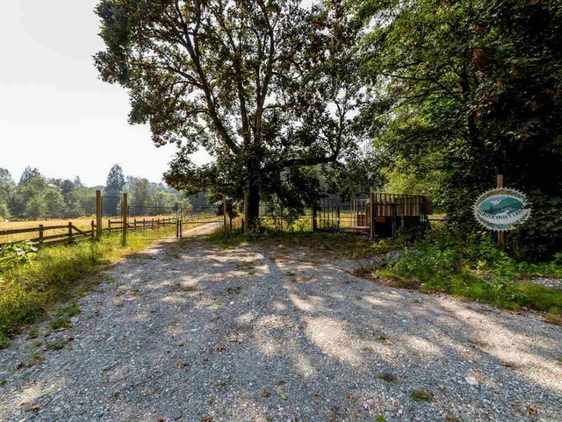 12825 Squamish Valley Road, Squamish BC V0N 0A4